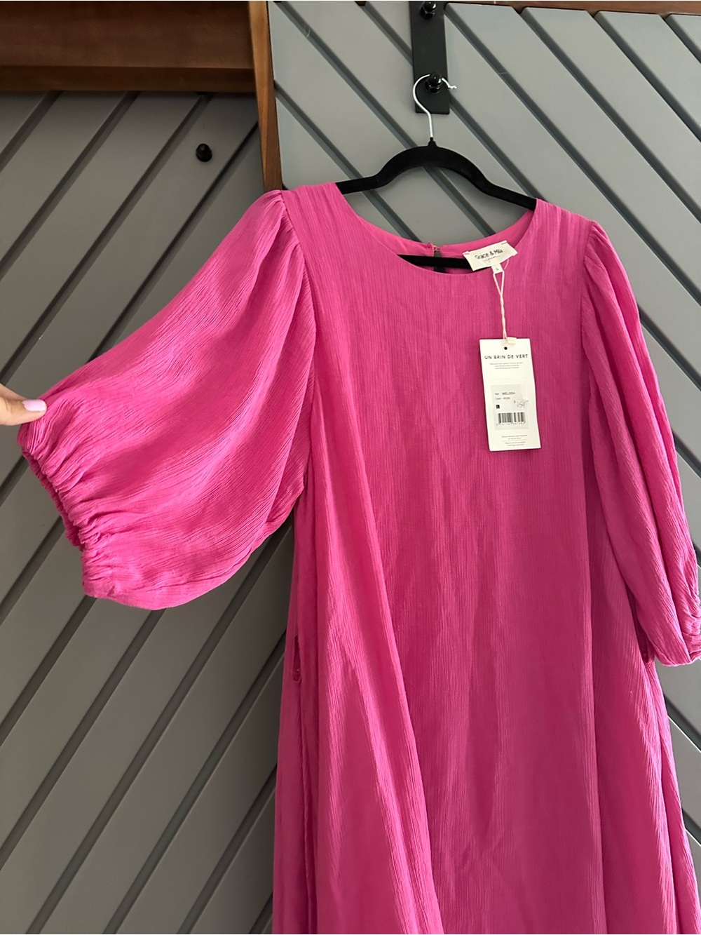 Fuchsia Puff-Sleeve Midi Dress with Textured Fabric